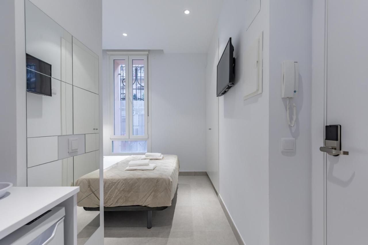 Room Close To City Centre Valência Exterior foto
